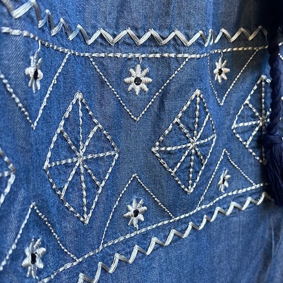 Ban•Jara NEW with tags Denim/ embroidered dress . SZ Large - Picture 5 of 7
